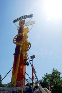 Photos by Sammi SLAYBACK Photos by Sammi SLAYBACK