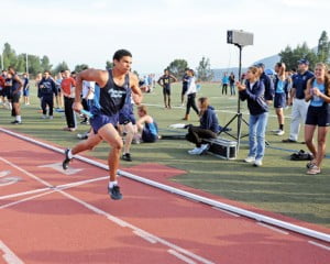 Start of the anchor leg by Justin Springfield in the 1600m Relay 