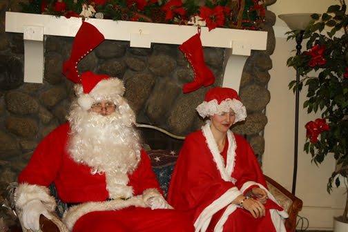 Photos by Jessy SHELTON Santa and Mrs. Claus were ready to hear what the children hoped to find under the Christmas tree.