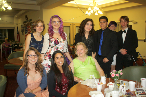 students with saralyn Kismann