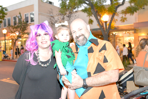 Helena, baby Gacia and Armen Grigorian_resized