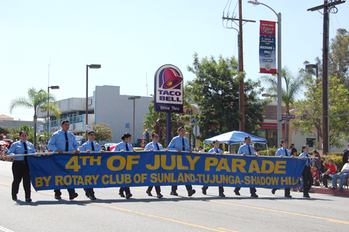 Photos by Kresse ARMOUR LAPD cadets carried the S-T parade banner.