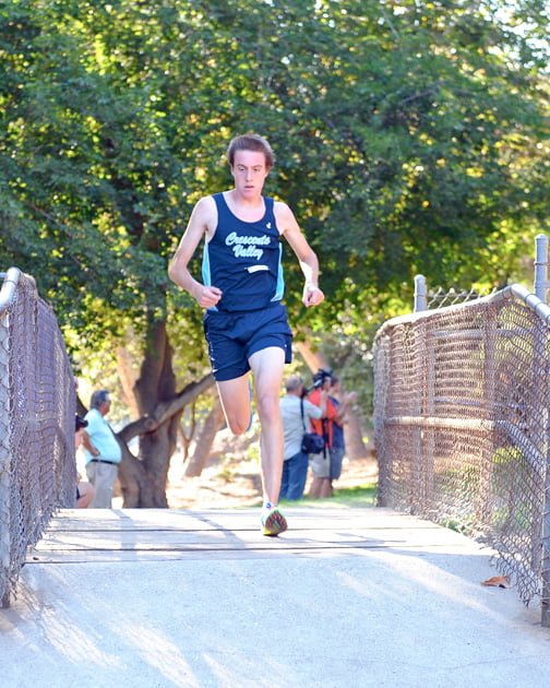 CV Finishes Strong in Nonleague Meet