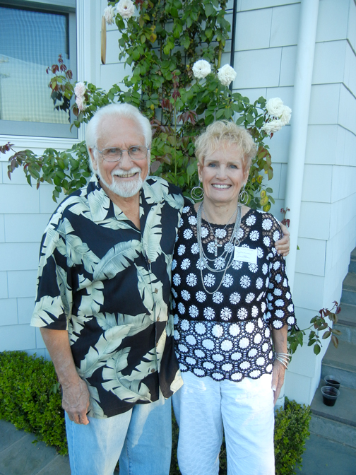 Hosts Dick and Diane Crowther. 