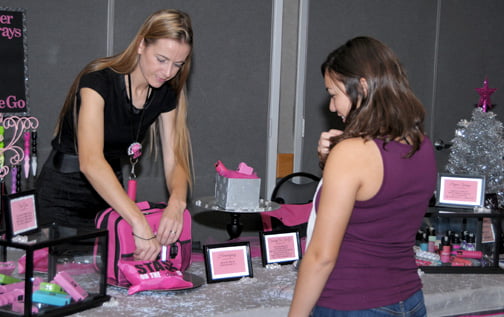 Boutique Nets Benefits for Local Youth