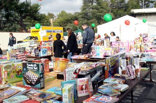 Spirit of Giving Found in the Foothills