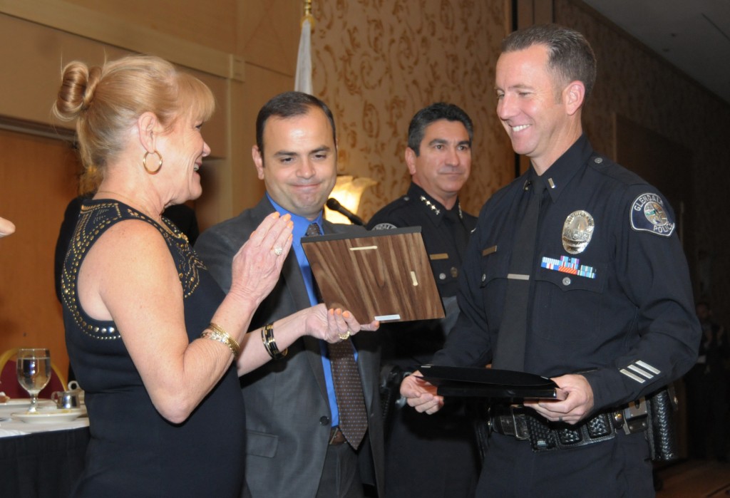 DSC_9195 officer of year lt tim feeley