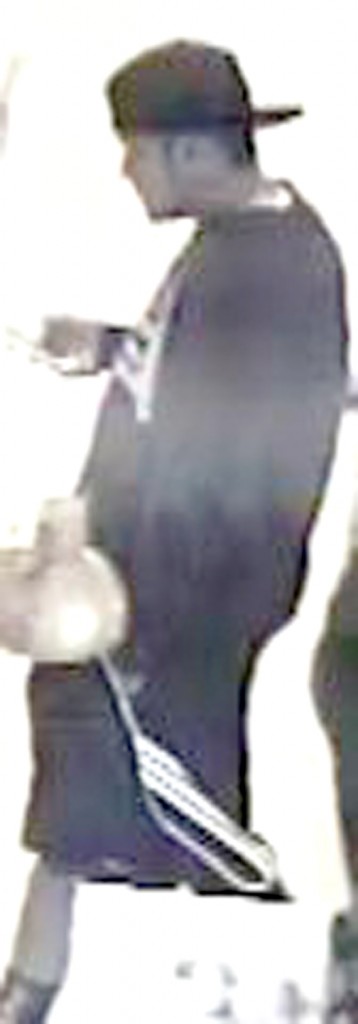 PHOTO 7 user36953-1432663987-media3_f7f9e4_84_240_PrsMe_