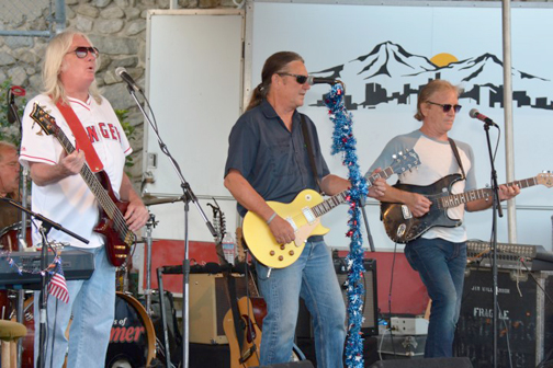 4 CV FIREWORKS Clubb boys of summer