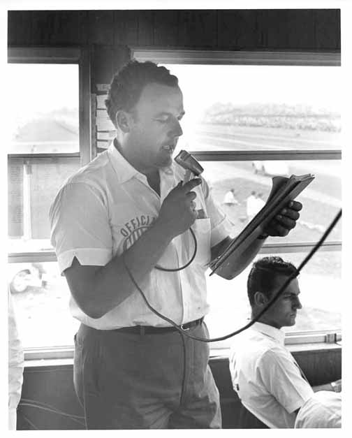 ‘Voice of NHRA’ to be Inducted into Hall of Fame