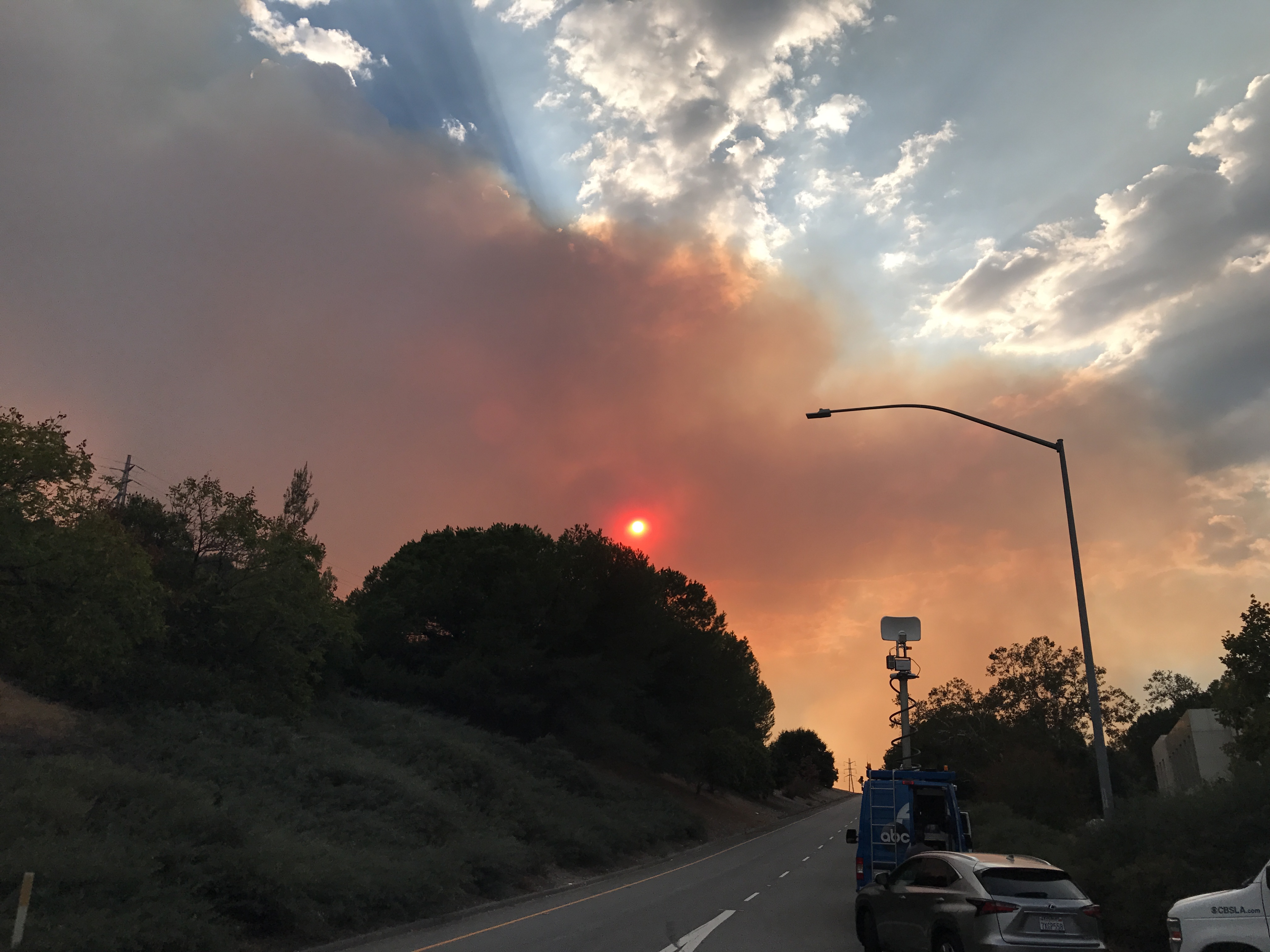 UPDATE SUNDAY 630 p.m. La Tuna Fire Crescenta Valley Weekly