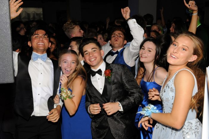 Magic Found at CVHS Prom