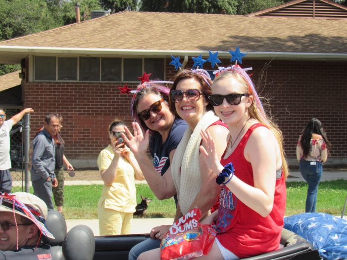 Independence Day Parade in Sunland-Tujunga