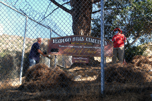Resident Works to Resurrect the Verdugo Hills Cemetery