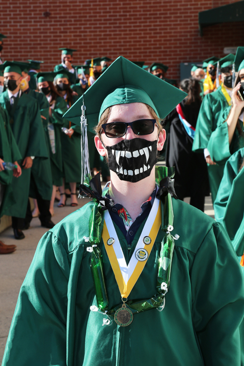 CLARK HIGH SCHOOL GRADUATES Crescenta Valley Weekly