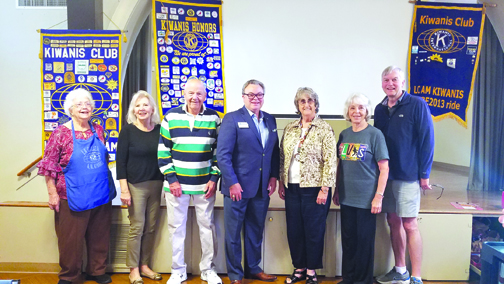 Kiwanis Club of La Cañada/La Crescenta Installs New Board
