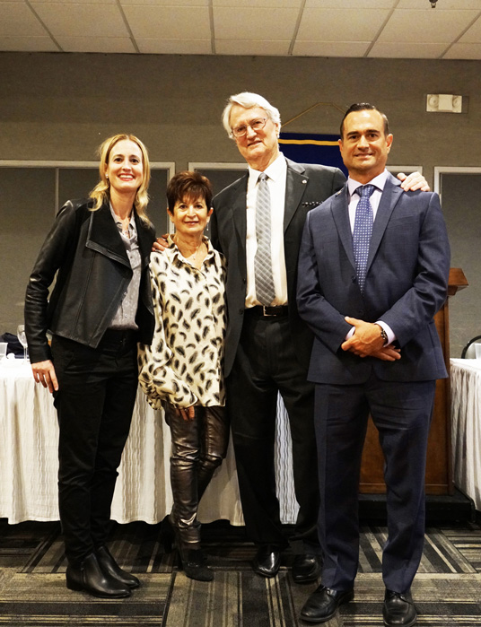 Kiwanis Club of Glendale Inducts New President, Board