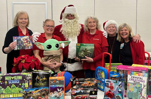 Santa Visits Luskin OIC
