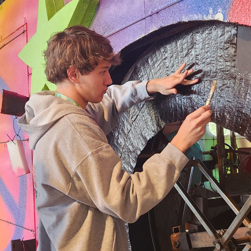 Tournament of Roses Float Gets Finishing Touches