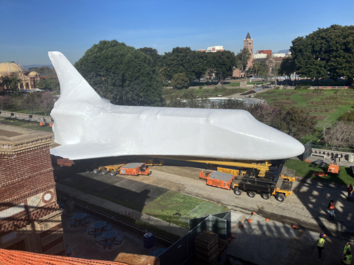 Endeavor Completes Final Voyage to California Science Center