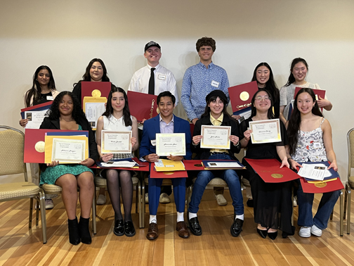 LCWC Presents Scholarships