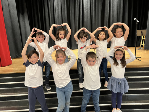 Lincoln Students Show Off Talent in Annual Show