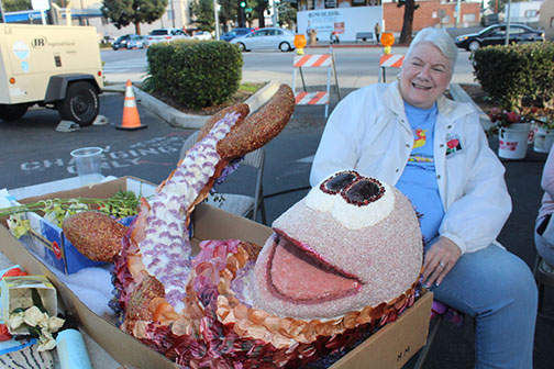 Community Comes Out to View Burbank Rose Parade Float – Up Close & Personal