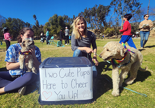 Community Turns Out to Say ‘Thanks’