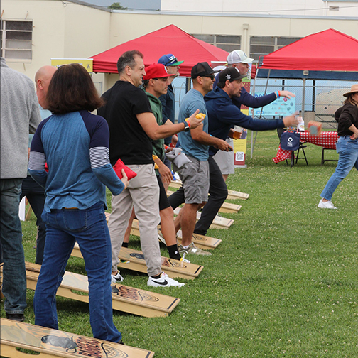 Community Center Hosts Cornhole Tournament