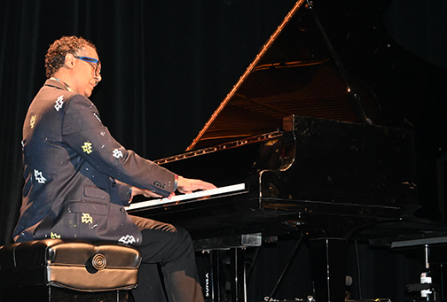 Glendale Commemorates Armenian Genocide with Powerful Annual Tribute