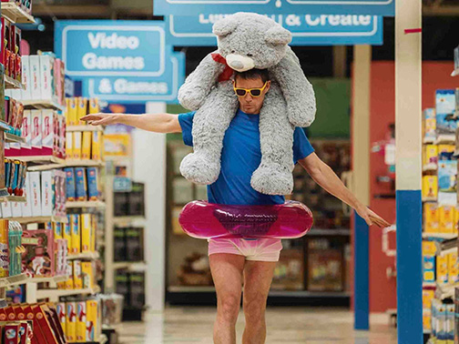 MOVIE REVIEW – A Soft Heart Under the Shingles: Tatum Surprises as a Charming Leading Man in ‘Roofman’ MOVIE REVIEW – A Soft Heart Under the Shingles: Tatum Surprises as a Charming Leading Man in ‘Roofman’