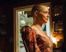 MOVIE REVIEW   Tragedy and Conspiracy: ‘Bugonia’ Paints a Picture of Humanity’s Fears and How They Are Responded To