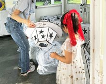 Adams Hill, Glendale Celebrates 10th Anniversary  of Annual Community Holiday Art Project