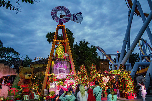 Dancing Lights and Calorie Bombs: A Night at Knott’s Merry Farm