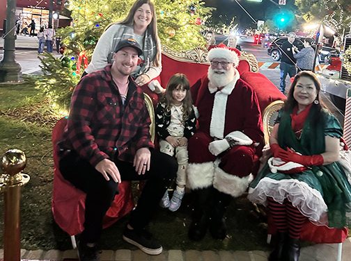 Montrose Christmas Season Kicks Off With Tree Lighting