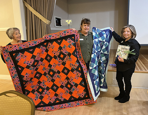 La Crescenta Woman’s Club Members Noted as ‘Crafty’