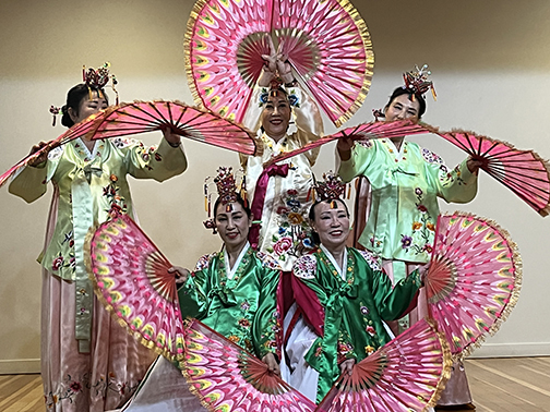 Hiza Yoo Korean Dance at LCWC Clubhouse