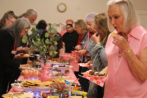 La Crescenta Woman’s Club Hosts Valentine’s Day Gala