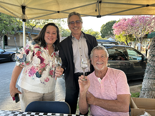 Community Comes Out to Support MSPA Wine Walk