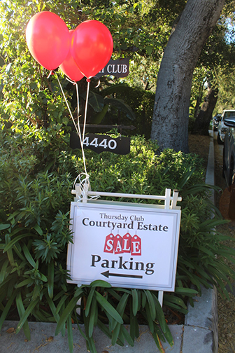 La Cañada Thursday Club’s Courtyard Sale is ‘Standing Room Only’             