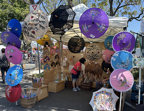 Artists & Craftsmen Show Their Wares at  Annual Montrose Arts & Crafts Festival  
