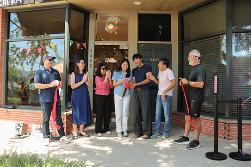 NEWS FROM THE MONTROSE-VERDUGO CITY CHAMBER <<< MOLLY BURKE