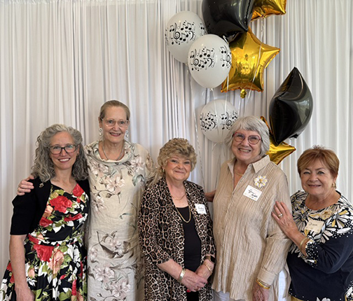 Glendale P.E.O. Chapter DJ Honors Local Chapter Presidents with Summer Concert