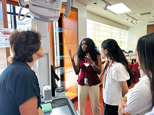 USC Bovard Scholars Explore Healthcare Careers Through Hands-On Learning at USC Verdugo Hills Hospital