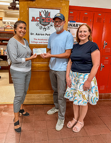YMCA of the Foothills Supports Verdugo Hills High School Academy of Advanced Studies with Donation